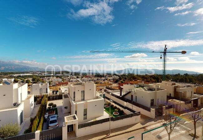 Under-construction Villa Close by the Beach in Polop 25