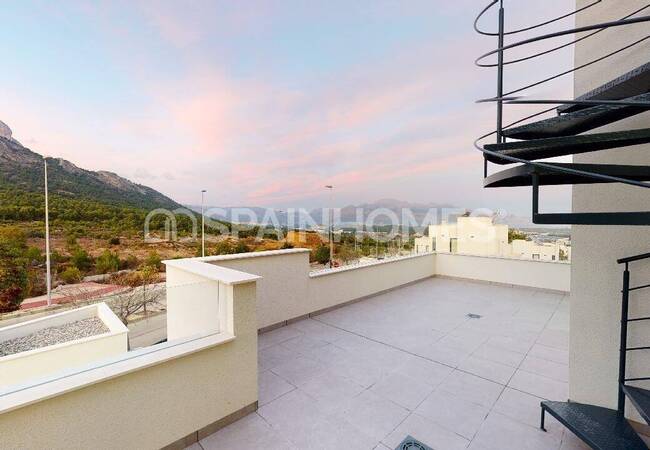 Under-construction Villa Close by the Beach in Polop 29