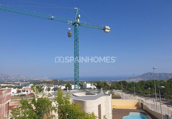 Under-construction Villa Close by the Beach in Polop 40