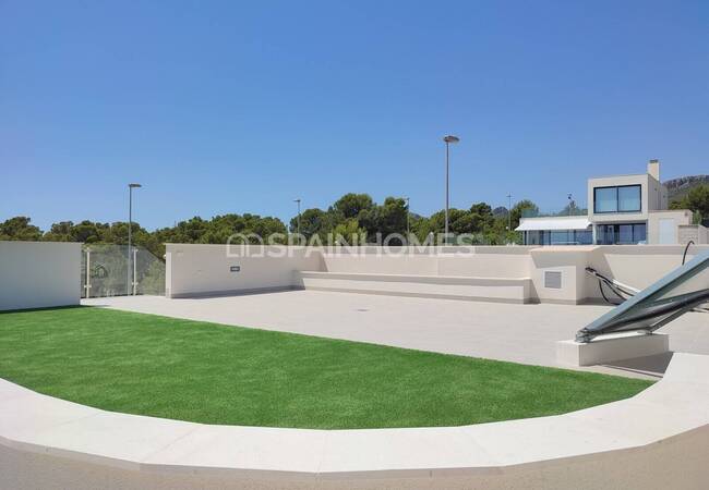 Polop'ta Geniş Teraslı Akdeniz Stilinde Şık Villalar 20