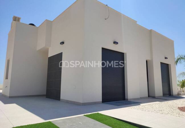 Polop'ta Geniş Teraslı Akdeniz Stilinde Şık Villalar 11