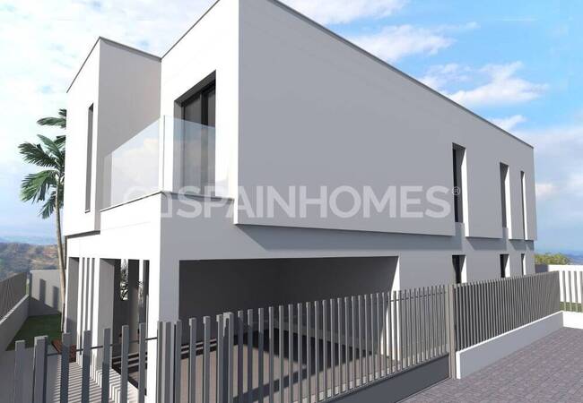 Torrevieja'da Denize Yürüme Mesafesinde Şık Villa 3
