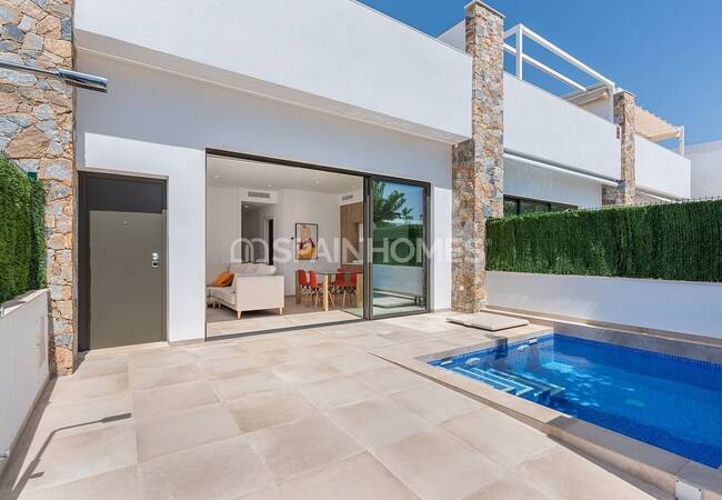 Pilar De La Horadada'da Havuzlu ve Teraslı Yarı Müstakil Evler 1