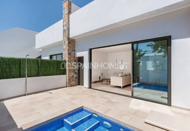 Pilar De La Horadada'da Havuzlu ve Teraslı Yarı Müstakil Evler 6