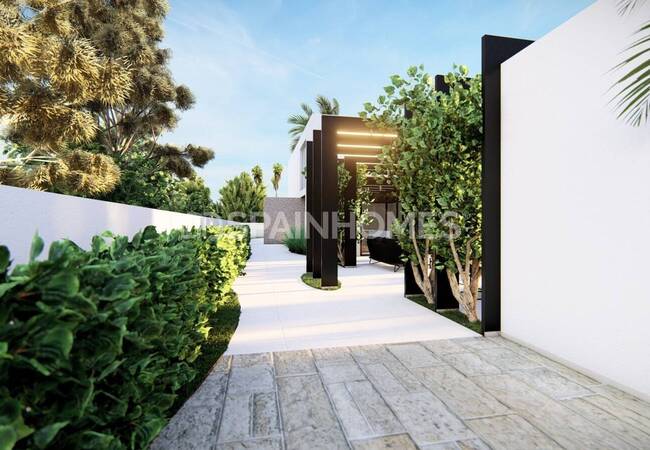 La Zenia'da Sahile Çok Yakın Konumda Şık Tasarımlı Lüks Villa 12