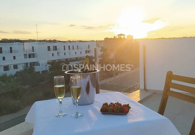 Villamartin Costa Blanca'da Özel Havuzlu Şık Villalar 6