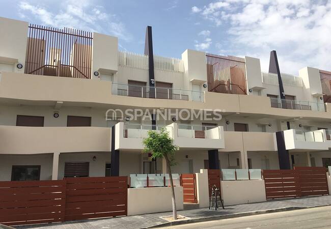 Furnished Apartment Close to the Beach in Mil Palmeras Spain 1