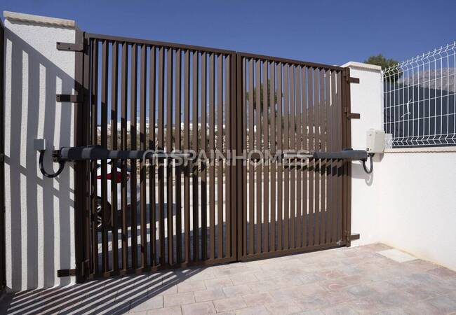 Detached Houses Intertwined with Nature in Polop Alicante 2