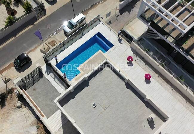 Detached Houses Intertwined with Nature in Polop Alicante 4