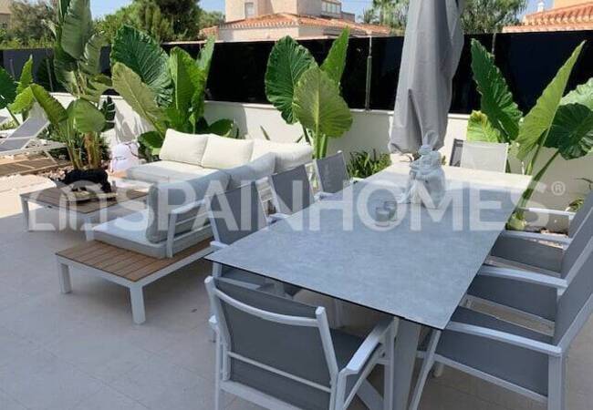 Lyxiga Och Rymliga Villor Med Privat Simbassäng I Torrevieja 10
