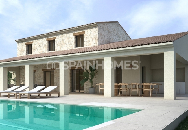 House Near the Beach on Massive Land Area in Teulada Alicante 1