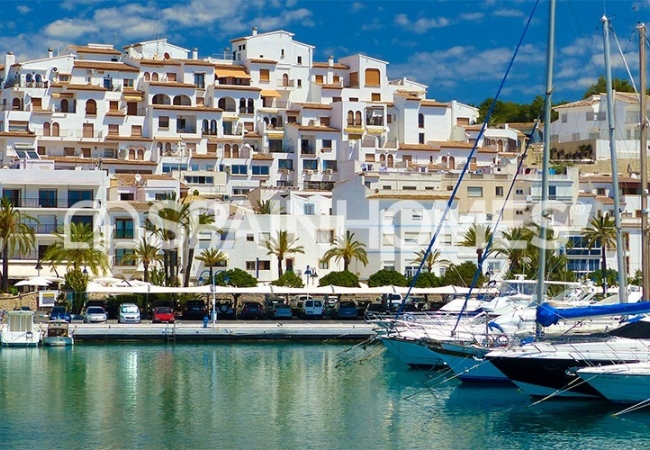 House Near the Beach on Massive Land Area in Teulada Alicante 3