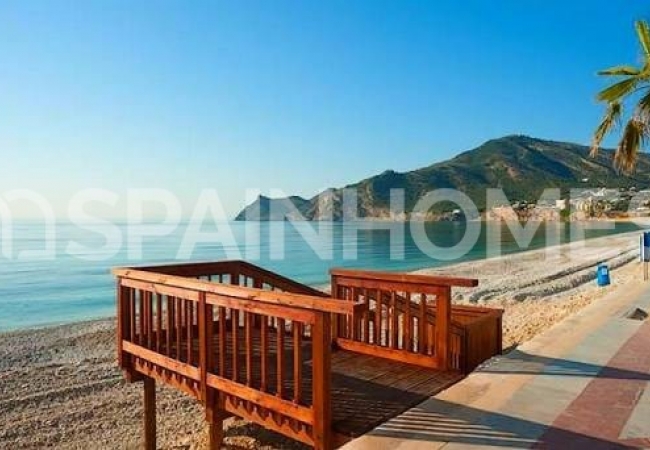 House Near the Beach on Massive Land Area in Teulada Alicante 6
