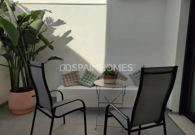 Pilar De La Horadada'da Havuzlu Site İçinde Sıfır Daireler 5