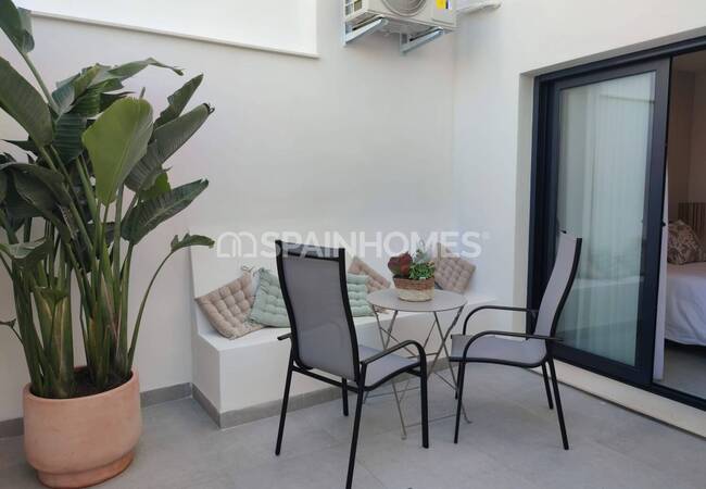 Pilar De La Horadada'da Havuzlu Site İçinde Sıfır Daireler 4