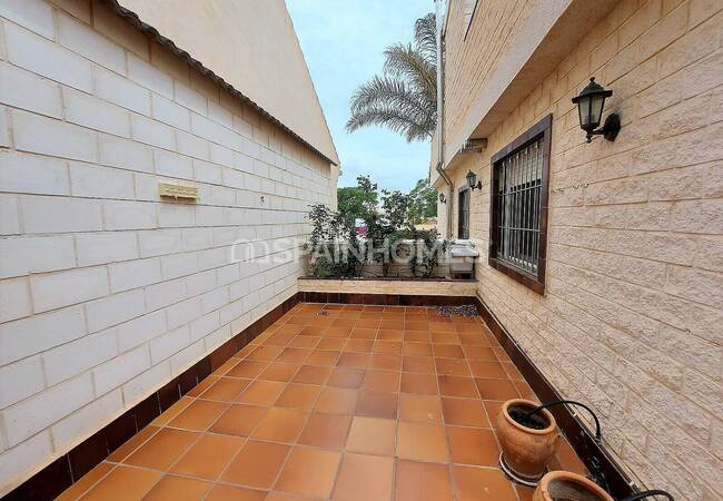 Torre De La Horadada'da Sahile Yakın Müstakil Geniş Villa 10