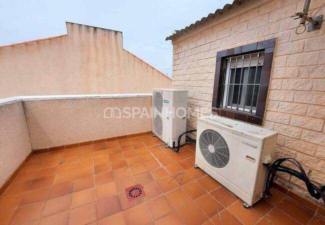 Torre De La Horadada'da Sahile Yakın Müstakil Geniş Villa 13