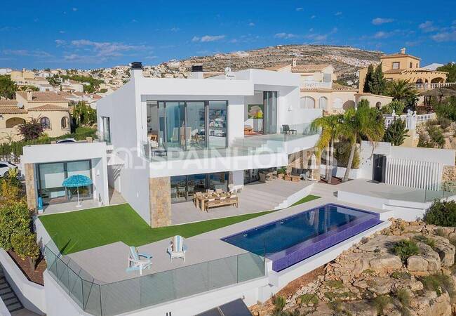 Luxury Villa with Panoramic Sea View in Benitachell Alicante 2