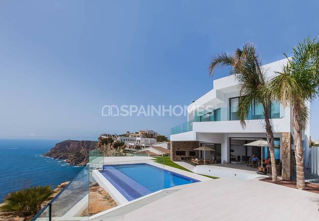 Luxury Villa with Panoramic Sea View in Benitachell Alicante 11