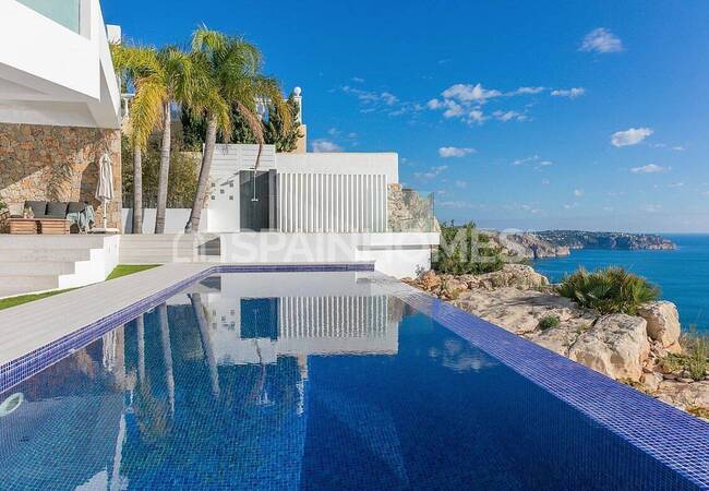Luxury Villa with Panoramic Sea View in Benitachell Alicante 5