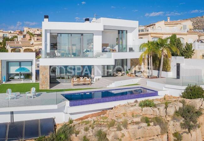 Luxury Villa with Panoramic Sea View in Benitachell Alicante 8
