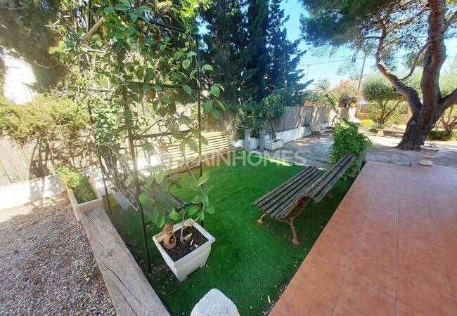Detached House with 1185 Sqm Plot in Pinar De Campoverde 10