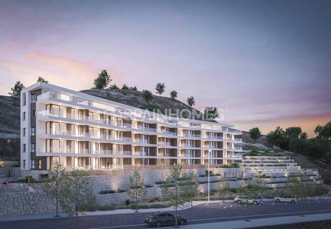 Alicante Villajoyosa'da Sahile Çok Yakın Konumda Lüks Daireler 6