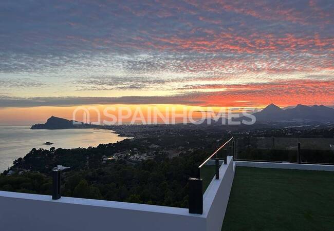 Luxe Villa Met Prachtig Uitzicht In Altea Alicante