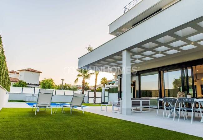 Villas Avec Piscine Et Jardin Privés À Finestrat Alicante 3