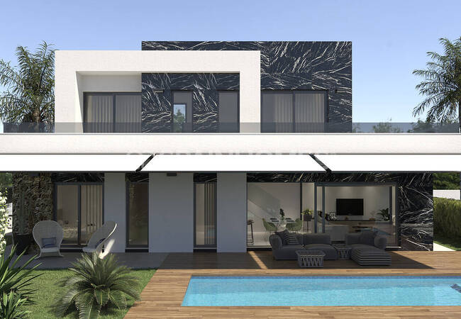 Torrevieja'da Denize Yakın Özel Havuzlu Lüks Villa 2