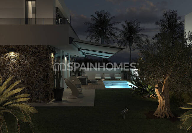 Torrevieja'da Denize Yakın Özel Havuzlu Lüks Villa 6