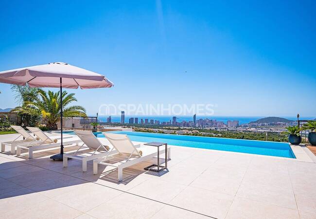 Finestrat Alicante'de Sahile Yakın Konumda Taşınmaya Hazır Villa 6