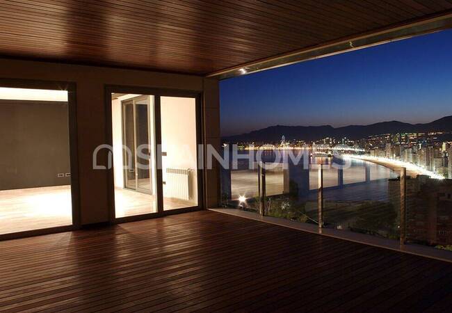 Ready to Move Villa with Stunning Sea and City Views in Benidorm 15