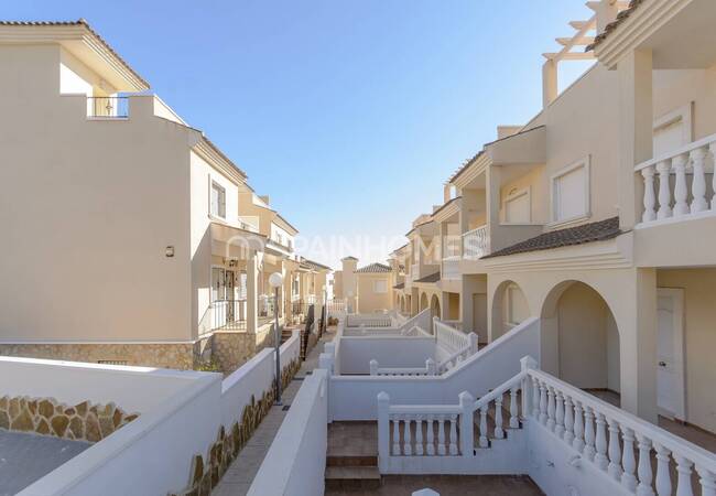 San Miguel'de Uygun Fiyatlı Akdeniz Tasarımlı Satılık Evler 15