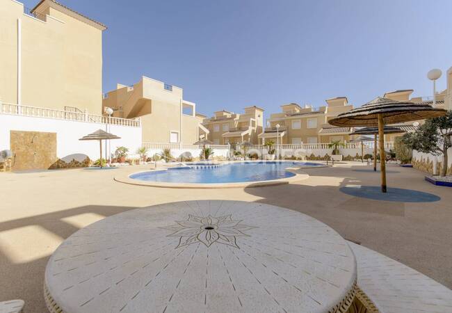 San Miguel'de Uygun Fiyatlı Akdeniz Tasarımlı Satılık Evler 10