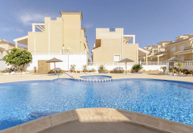 San Miguel'de Uygun Fiyatlı Akdeniz Tasarımlı Satılık Evler 13