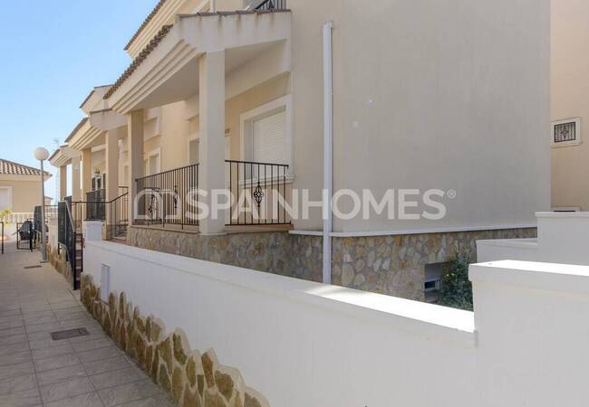 San Miguel'de Uygun Fiyatlı Akdeniz Tasarımlı Satılık Evler 22