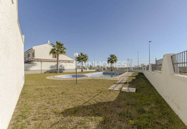 Stylish Properties with Terraces in San Miguel De Salinas 28