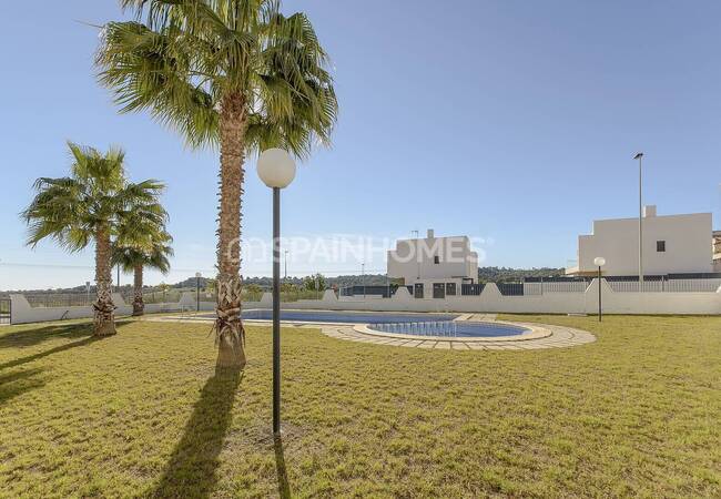 Stylish Properties with Terraces in San Miguel De Salinas 31