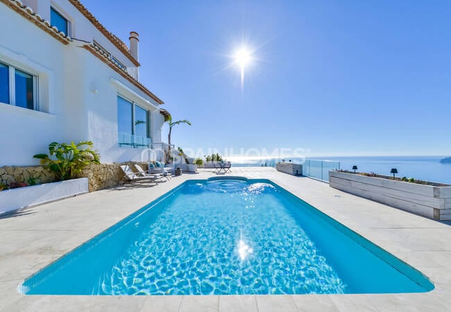 Ready to Move Villa on the Hills of Altea Alicante 2