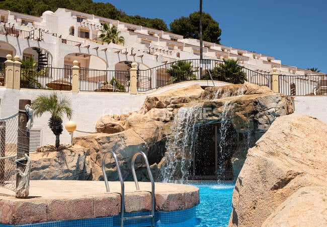 Alicante Calpe'de Denize Yakın Taşınmaya Hazır Daireler 2