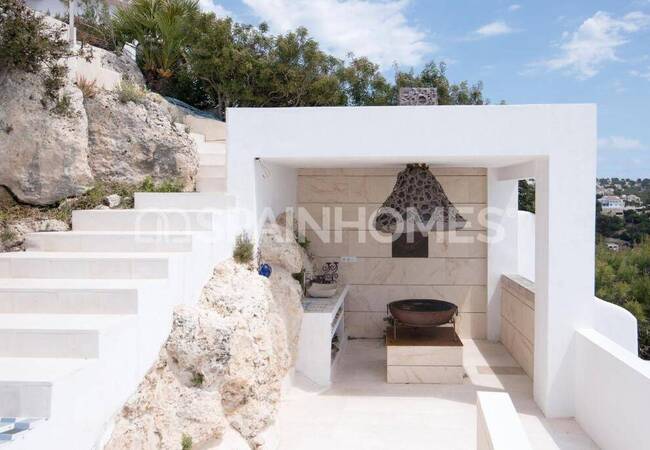 Javea Alicante'nin Mükemmel Konumunda Deniz Manzaralı Villa 18