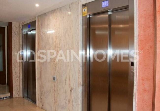 Alicante Benidorm’da Site İçinde Deniz Manzaralı Daireler 14