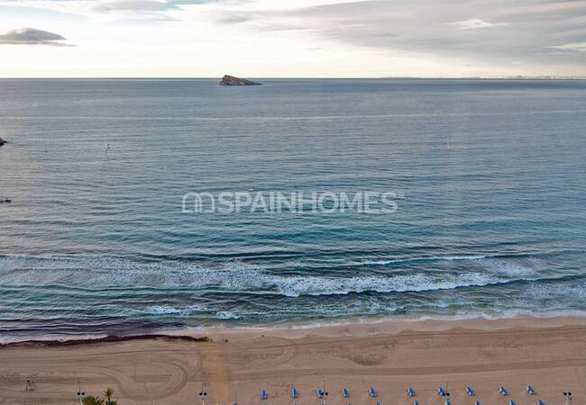 Alicante Benidorm’da Site İçinde Deniz Manzaralı Daireler 11