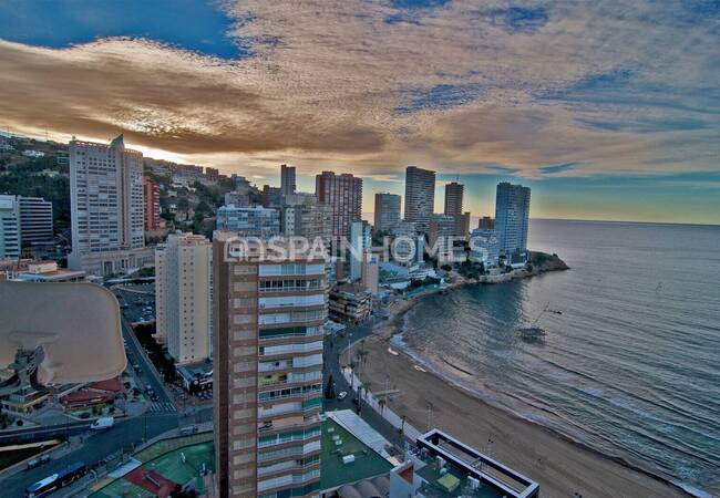 Alicante Benidorm’da Site İçinde Deniz Manzaralı Daireler 6