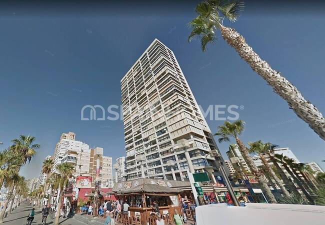 Alicante Benidorm'da Olanaklara Yakın Deniz Kenarı Şık Daire 2