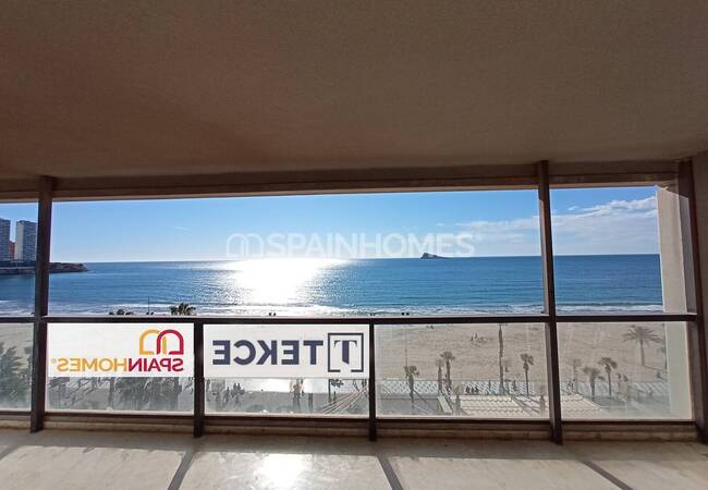 Alicante Benidorm'da Olanaklara Yakın Deniz Kenarı Şık Daire 5