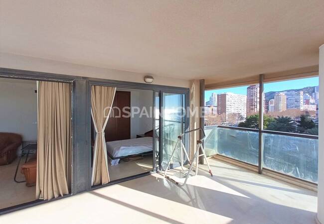 Alicante Benidorm'da Olanaklara Yakın Deniz Kenarı Şık Daire 6