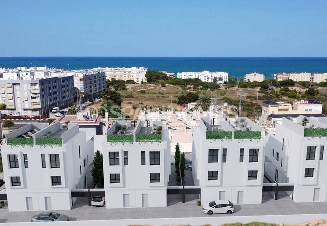 Casas Con Piscina Cerca De La Playa En Guardamar Del Segura