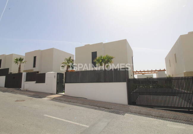 Havsutsikt Villor Med Pool Och Terrasser I Finestrat Alicante 7